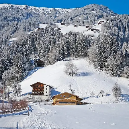 Ferienhaus Mayrhofen 778w Laimach
